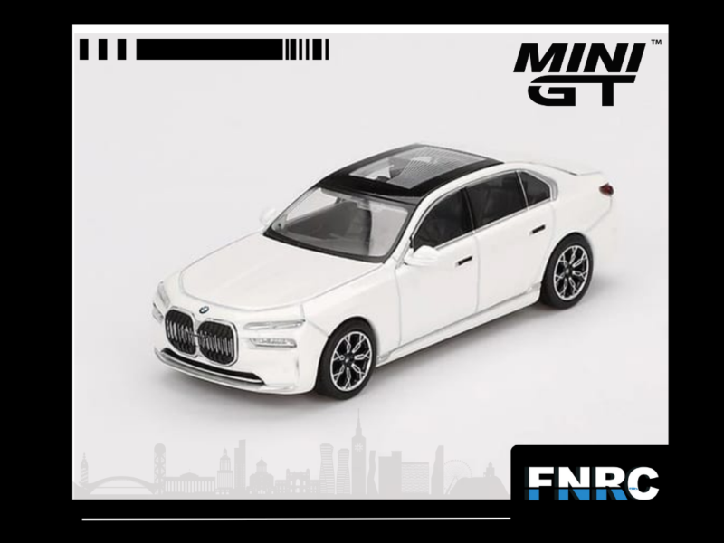 MINI GT #819 BMW 17 xDrive60 Mineral White