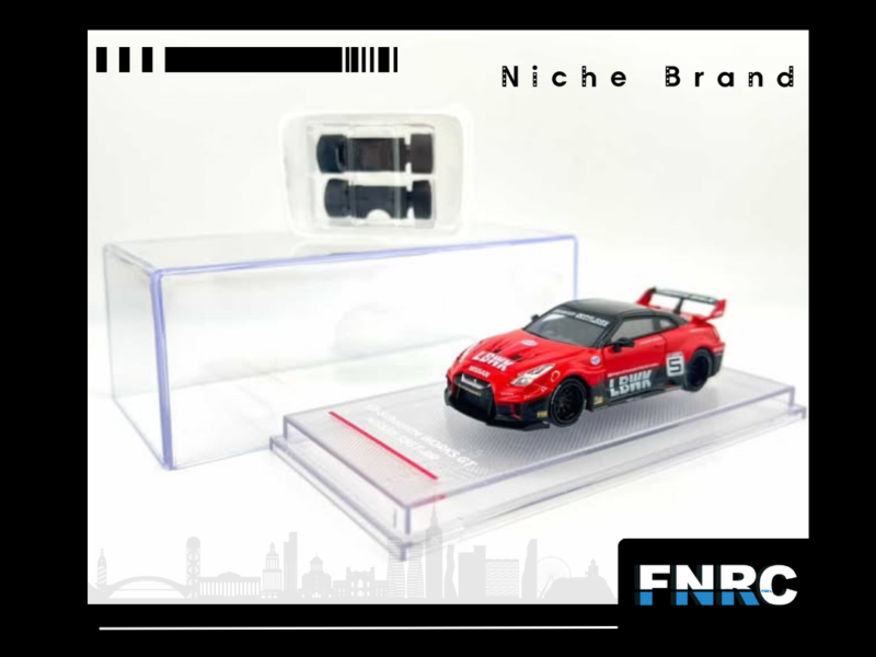CM Model Nissan LBWK GT-R R35 紅黑色