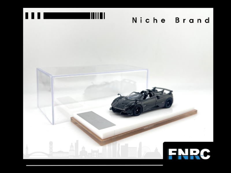 HH Model 帕加尼 Huayra 黑色碳纖維 敞篷版