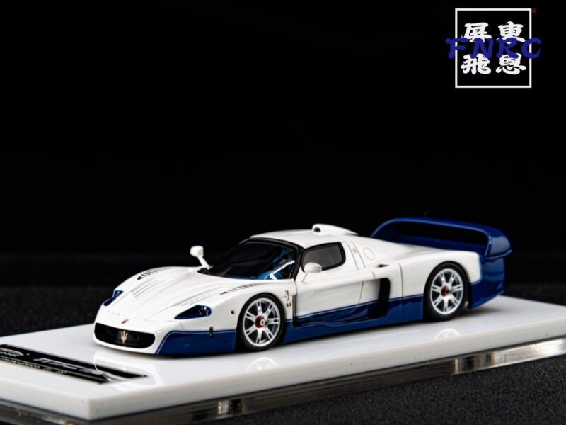 YM Model 精品 瑪莎拉蒂 MC12 白色藍拉花 樹脂模型 YM Model 精品 瑪莎拉蒂 MC12 白色藍拉花 樹脂模型