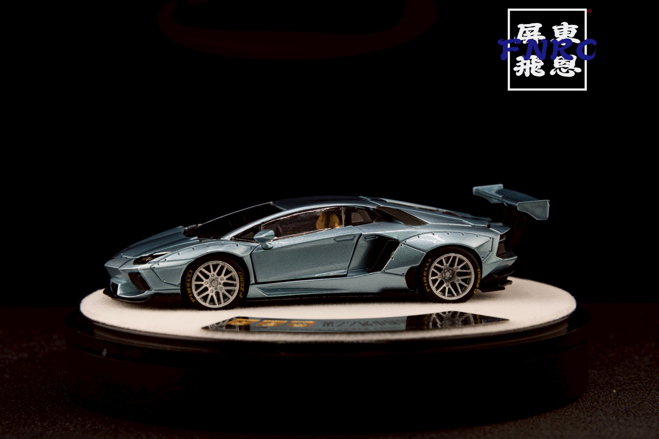 Image gallery marquee