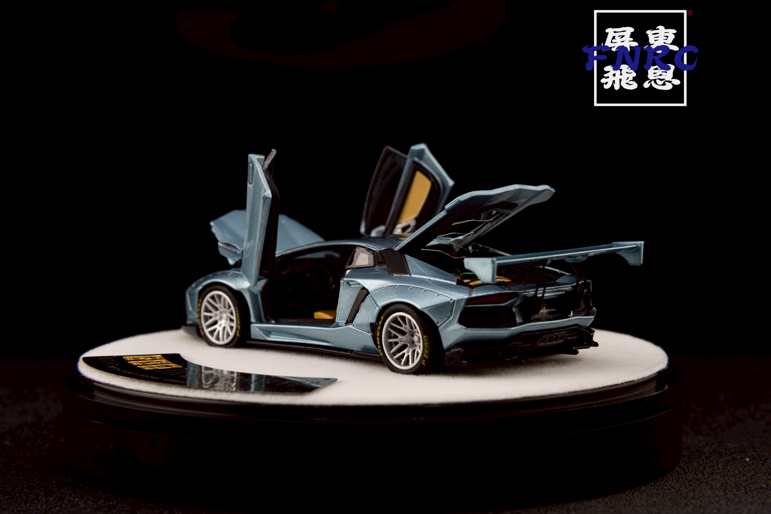 Image gallery marquee