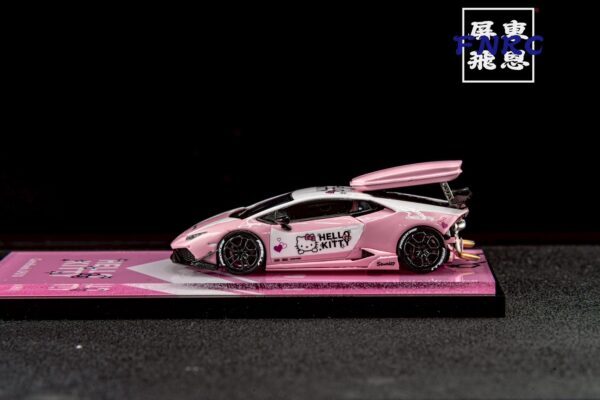 TPC 藍寶堅尼 LP610爆改小牛 Hello Kitty 塗裝