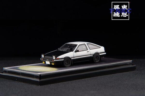超稀有絕版品 Toyota AE86 藤原拓海 Vs 館 智幸