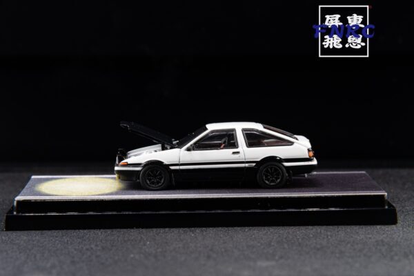 超稀有絕版品 Toyota AE86 藤原拓海 Vs 館 智幸