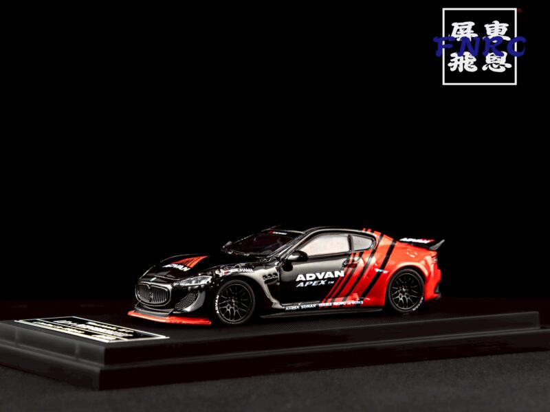 《絕版品》 HKM 瑪莎拉蒂 xLBWK套件  ADVAN塗裝