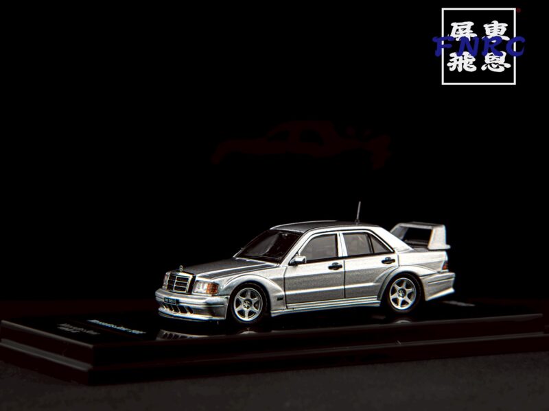 INNO 賓士 190E 銀色 INNO 賓士 190E 銀色