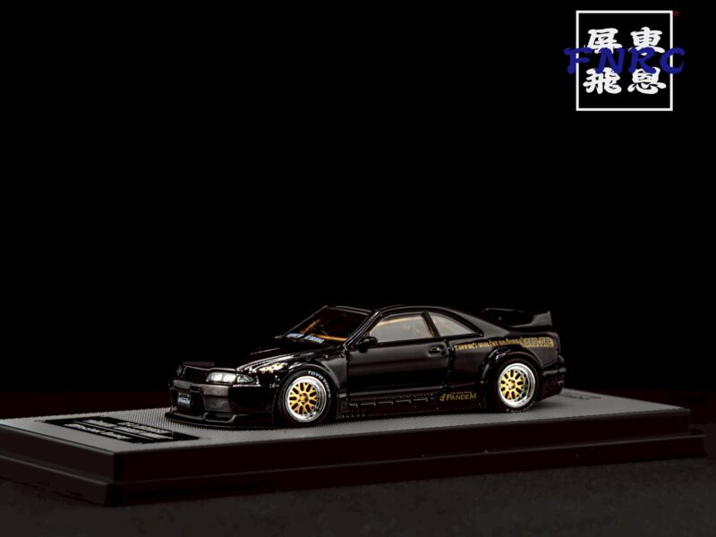 INNO Nissan GTR R33 火箭兔 黑金 INNO Nissan GTR R33 火箭兔 黑金