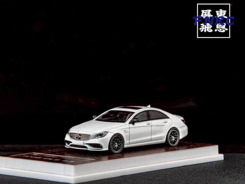 MJ 賓士 CLS63 白色 MJ 賓士 CLS63 白色