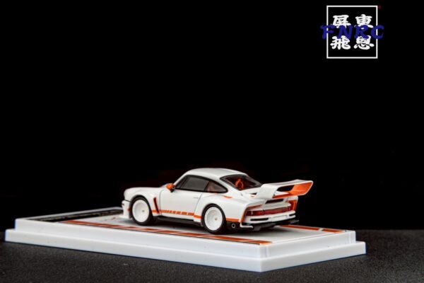 《絕版品》 FNRC 保時捷 911 DLS 白色 - 圖片 3