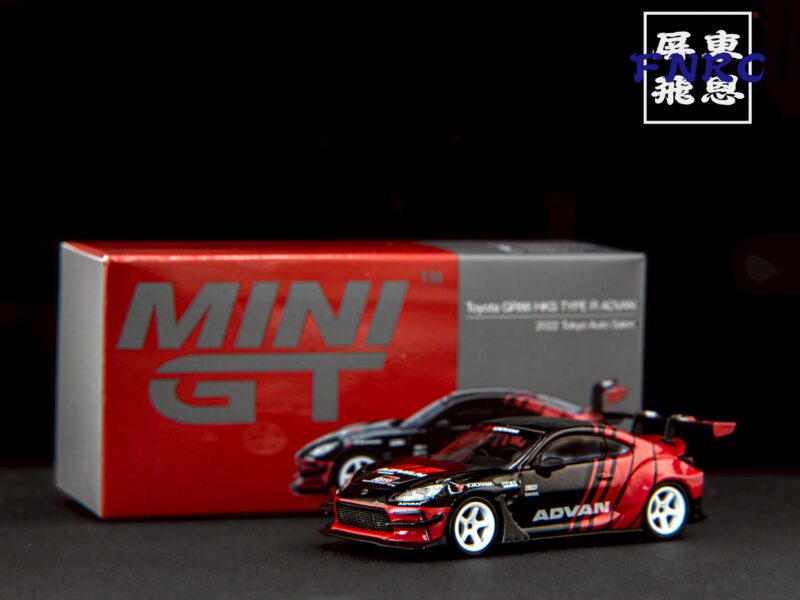 #956R Toyota GR86 HKS Type R Advan