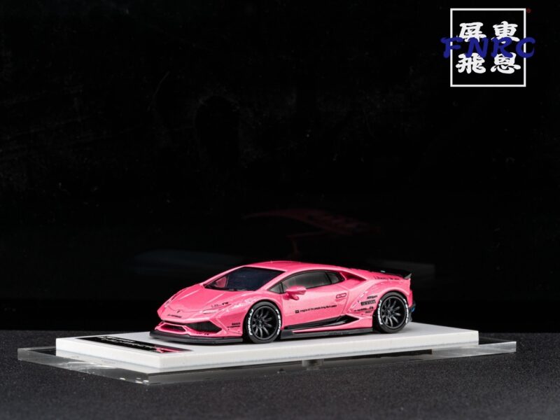 《超稀有絕版品》FNRC LBWK 藍寶堅尼小牛 粉色 《超稀有絕版品》FNRC LBWK 藍寶堅尼小牛 粉色