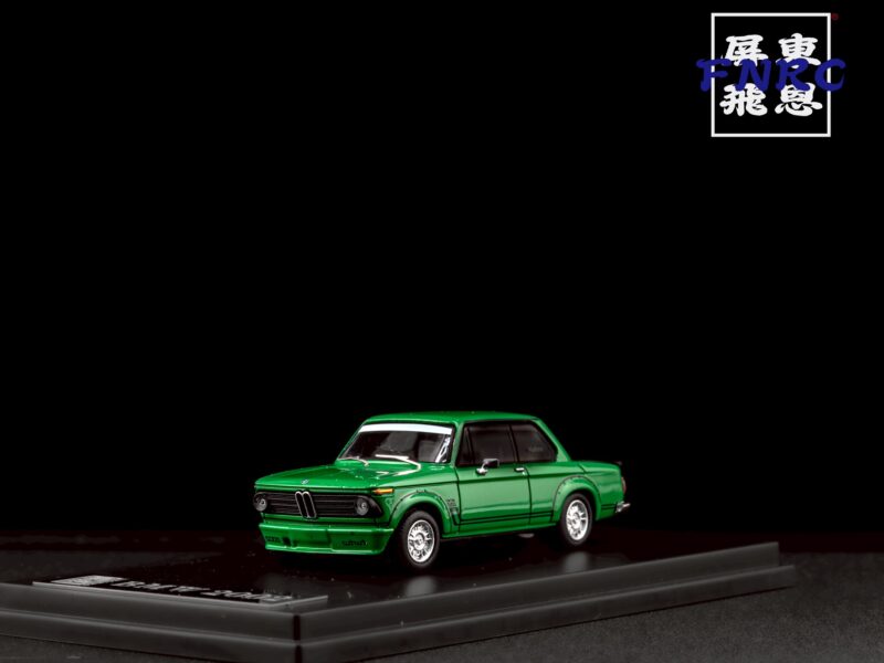 YS Model BMW 2002 Turbo 綠 YS Model BMW 2002 Turbo 綠