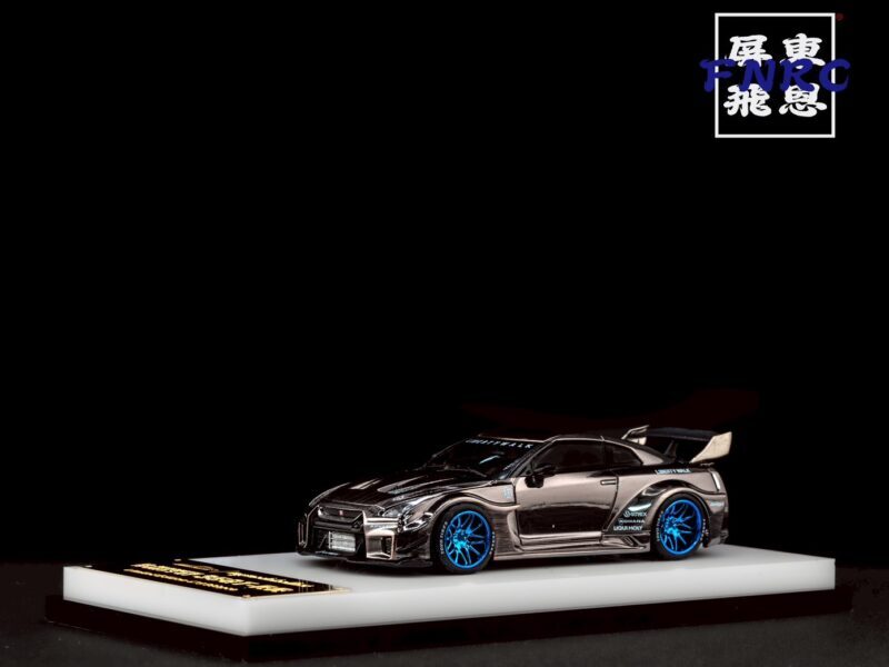 MC 1/64 Nissan GTR R35 電鍍拉絲黑 藍輪 MC 1/64 Nissan GTR R35 電鍍拉絲黑 藍輪