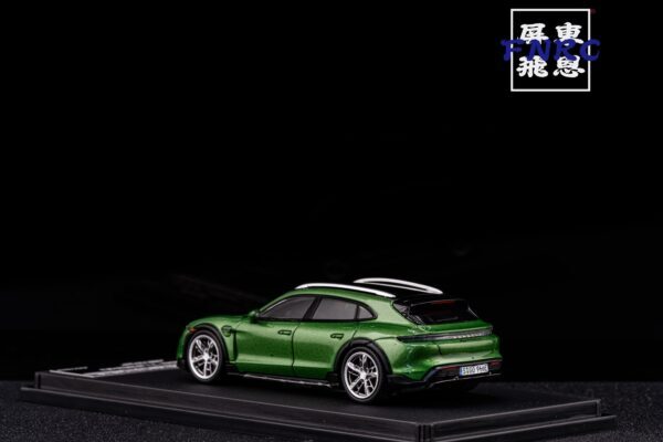Aether Forg 1/64 Taycan CT 曼巴綠