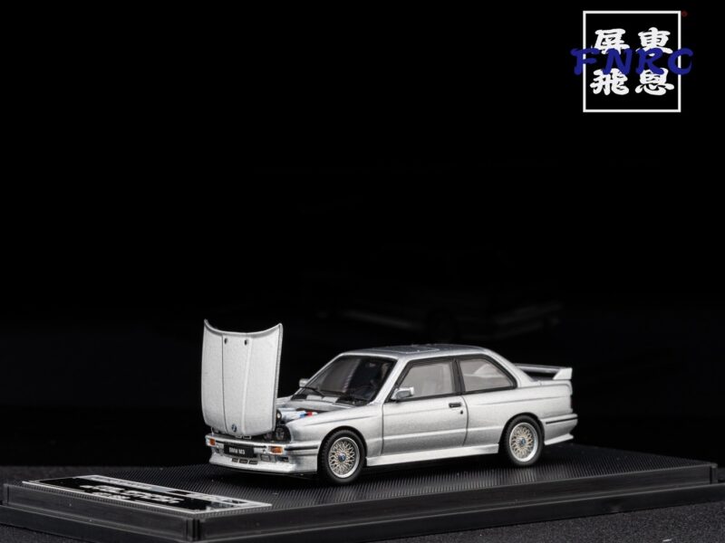 Mortal Model 1/64 引擎蓋可開 BMW E30 M3 銀色