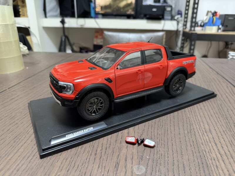 《瑕疵撿便宜》 Solido 1/18 合金 福特 Ranger 皮卡 