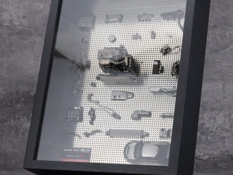 《瑕疵撿便宜》 MOTORCYCLE 1/64 Honda FL5 相框車
