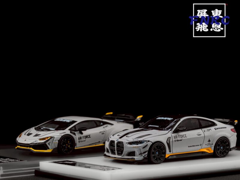 《車友代標》 King Model 1/64 蘇州GT Show 會展限定 達爾文 BMW M4 + 藍寶堅尼 Huracan 雙車組 《車友代標》 King Model 1/64 蘇州GT Show 會展限定 達爾文 BMW M4 + 藍寶堅尼 Huracan 雙車組