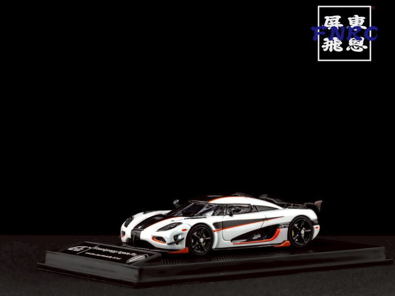 SCA koenigsegg Agera RS 珍珠白碳纖維 SCA koenigsegg Agera RS 珍珠白碳纖維