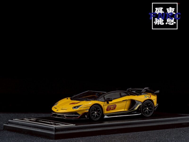 《車友代標》 MW 1/64 藍寶堅尼 Aventador SVJ 63 黃色