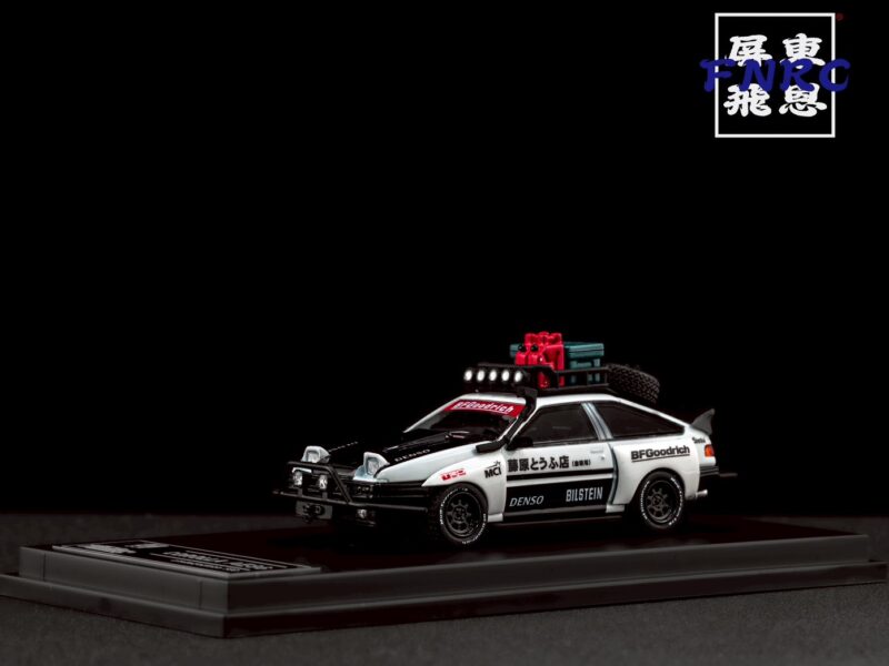 DCM 1/64 Toyota AE86 藤原拓海 末日改裝版 DCM 1/64 Toyota AE86 藤原拓海 末日改裝版