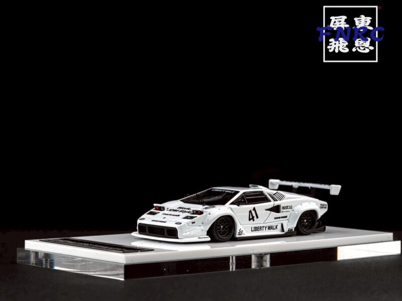Vision64 Lamborghini COUNTACH LP500 白色豪華版 跳燈可啟閉 Vision64 Lamborghini COUNTACH LP500 白色豪華版 跳燈可啟閉