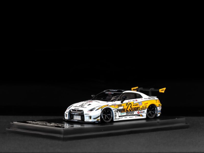 MC 1/64 LB GTR R35 白色閃電 2腳尾風翼 MC 1/64 LB GTR R35 白色閃電 2腳尾風翼