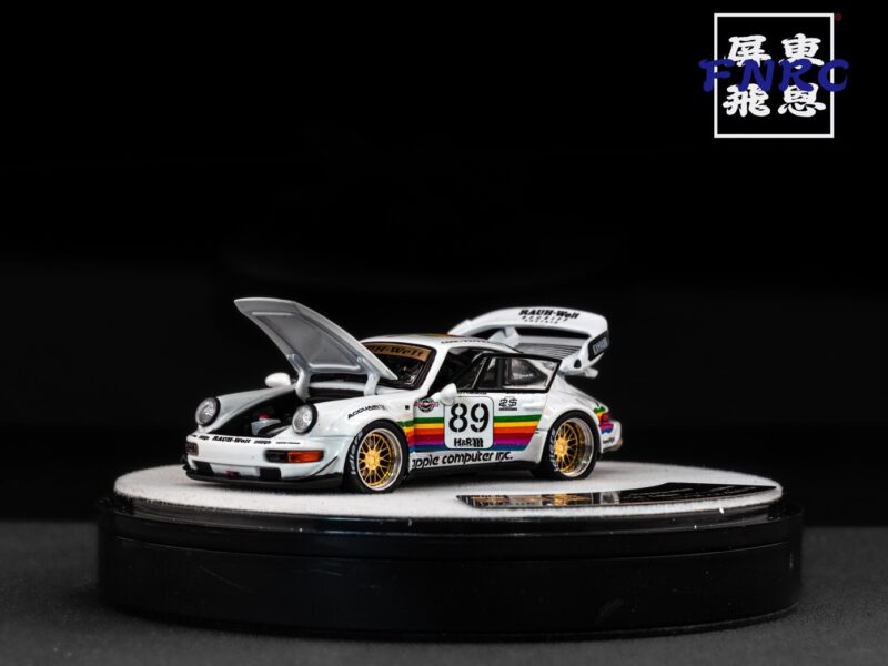 《車友代標》 PGM 1/64 豪華版 保時捷 RWB 964 白蘋果