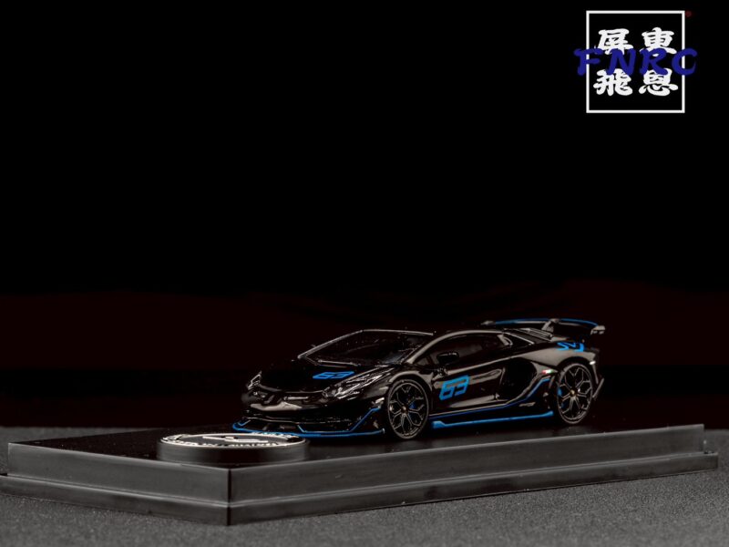 E Model 1/64 藍寶堅尼 LP770-4 SVJ 63 黑藍色