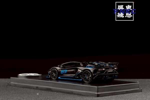 E Model 1/64 藍寶堅尼 LP770-4 SVJ 63 黑藍色