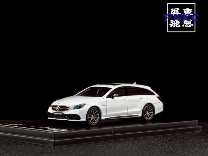 King Model 1/64 賓士 CLS63 白色 惡魔之眼