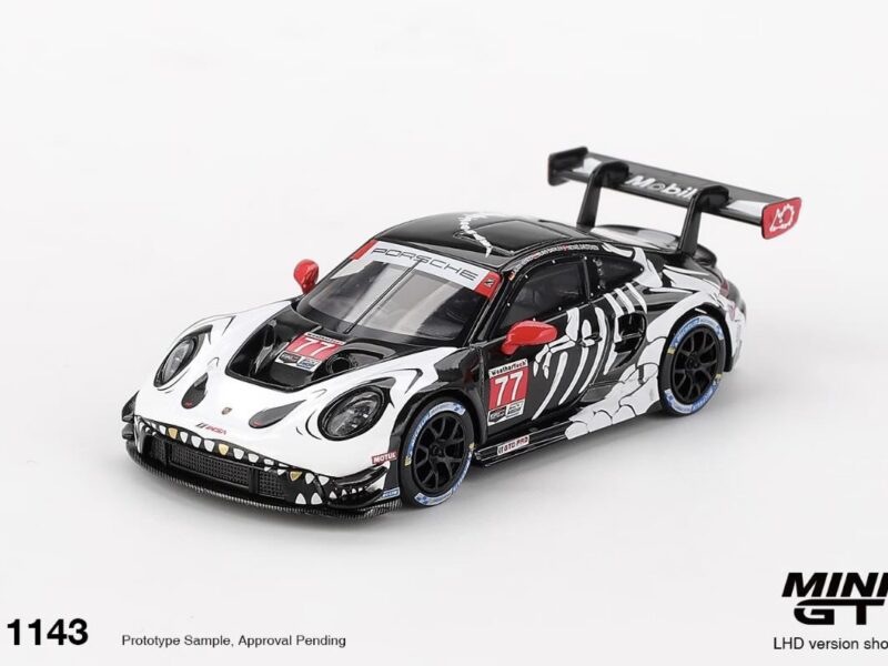 《車友代標!》 MINI GT No.1143 保時捷 911 GT3 R 化骨龍 《車友代標!》 MINI GT No.1143 保時捷 911 GT3 R 化骨龍