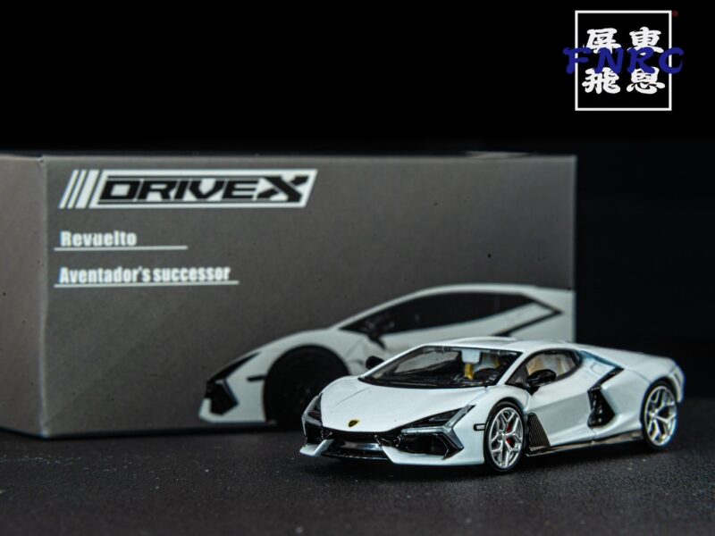 Drive 吊卡版 藍寶堅尼 油電大牛 珠光白