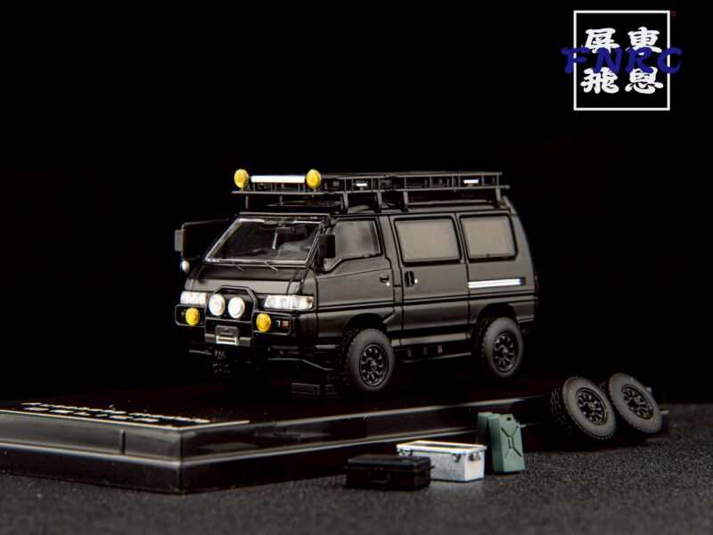 Autobots 1/64 三菱 達利卡 4x4 黑武士 Autobots 1/64 三菱 達利卡 4x4 黑武士