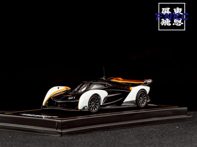 CM Model McLaren SoulsGT 黑白雙色 CM Model McLaren SoulsGT 黑白雙色