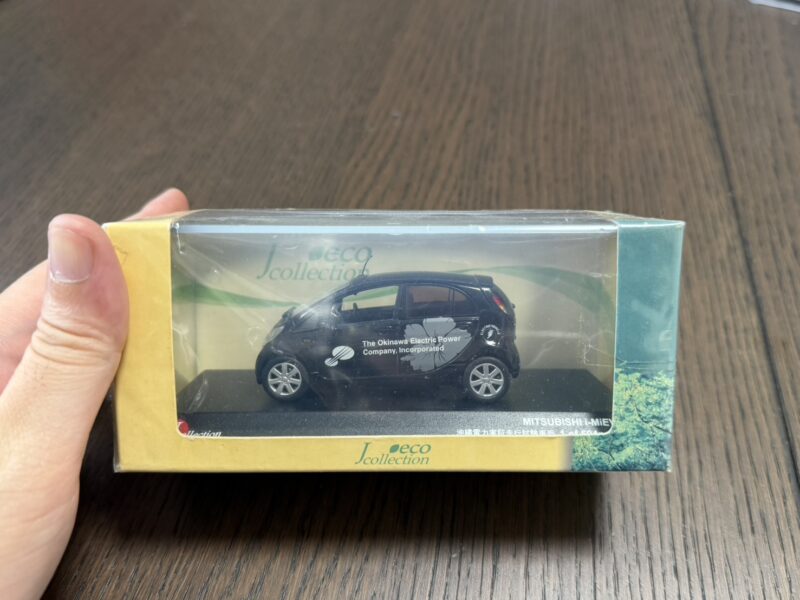 《車友代標》 Jcollection 1/43 mitsubishi i-miev 沖繩 《車友代標》 Jcollection 1/43 mitsubishi i-miev 沖繩