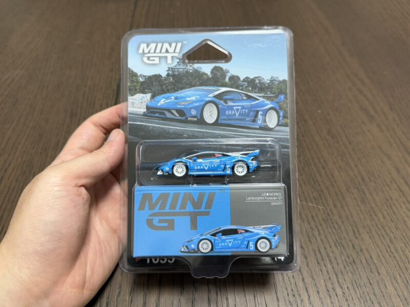 《車友代標》 MINI GT No.1055 LBWK 藍寶堅尼 Huracan GT藍白 《車友代標》 MINI GT No.1055 LBWK 藍寶堅尼 Huracan GT藍白