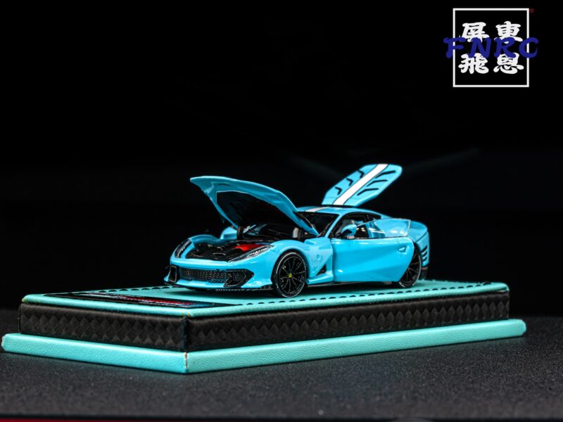 GlAMCRAFT 1/64 全可開法拉利 812 寶寶藍 合金汽車模型 GlAMCRAFT 1/64 全可開法拉利 812 寶寶藍 合金汽車模型