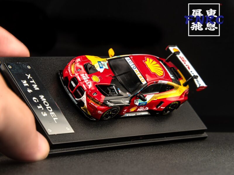 XTM Model 1/64 BMW M4 GT3 殼牌塗裝 （附Logo水貼）