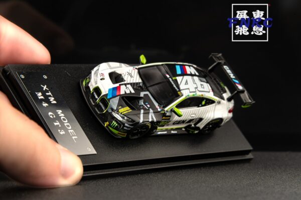 《限定品》XTM Model 1/64 BMW M4 GT3  羅西 #46