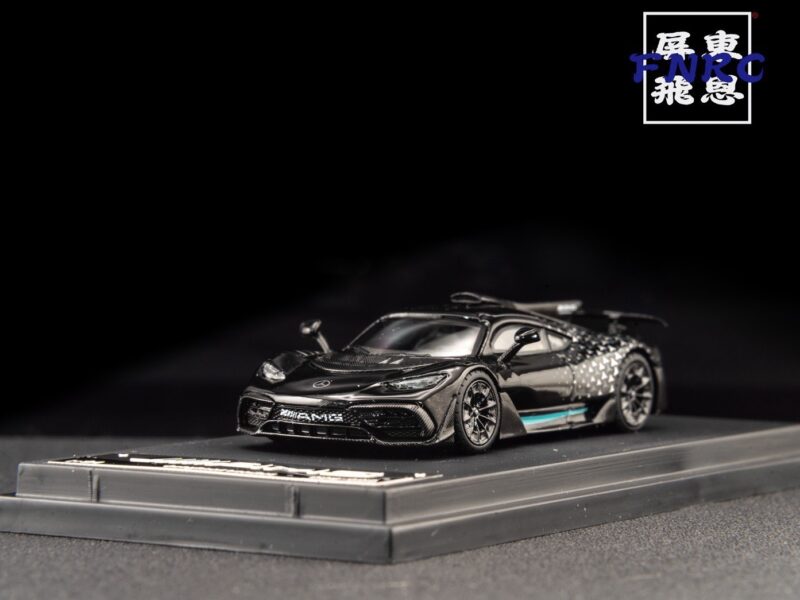 《車友代標！》OM 1/64 賓士 AMG ONE 星輝塗裝