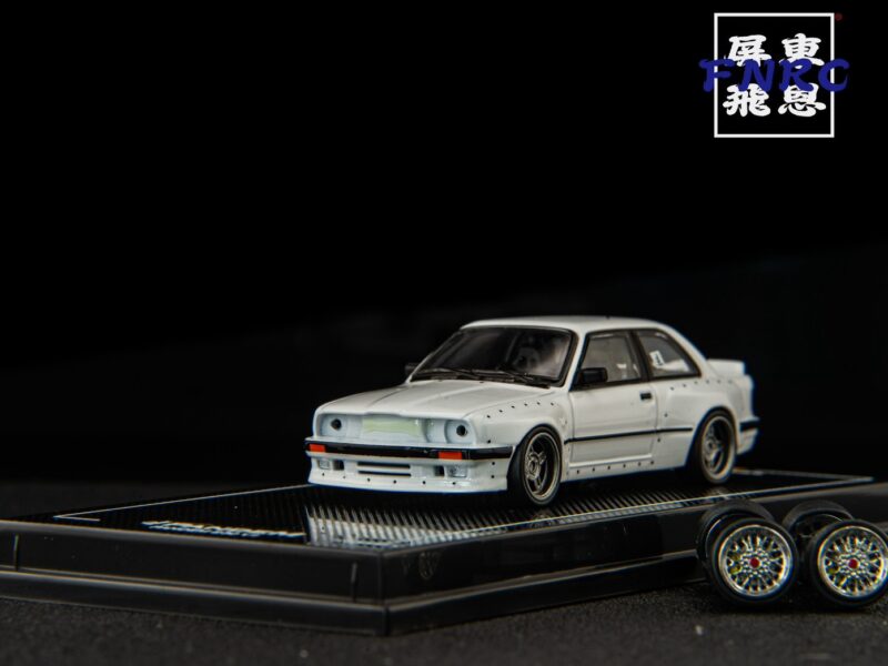 《車友代標！》 CM 1/64 BMW E30 M3 火箭兔套件