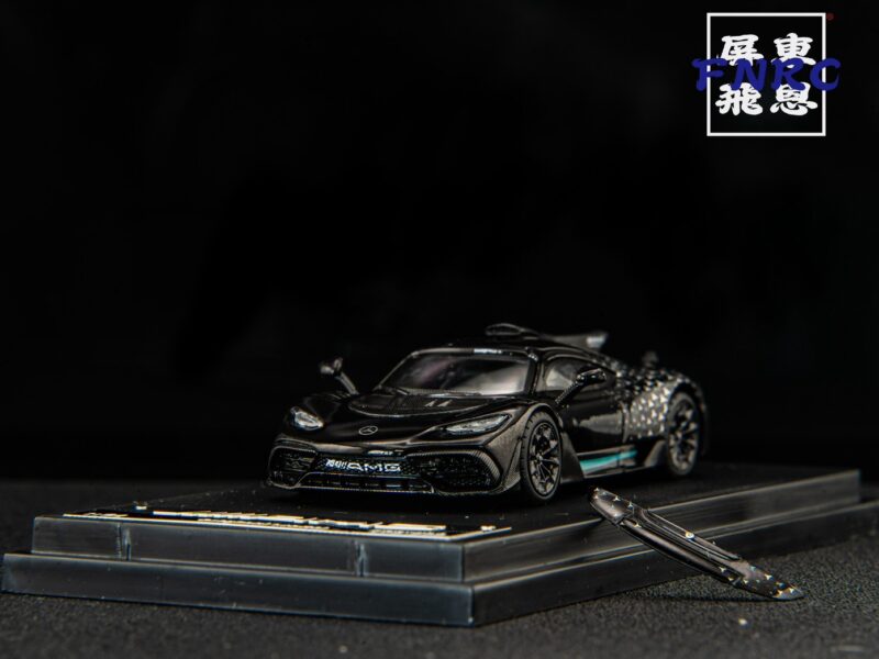 《車友代標!》 《車友代標!》OM 1/64 賓士 AMG ONE 星輝塗裝 《車友代標!》 《車友代標!》OM 1/64 賓士 AMG ONE 星輝塗裝