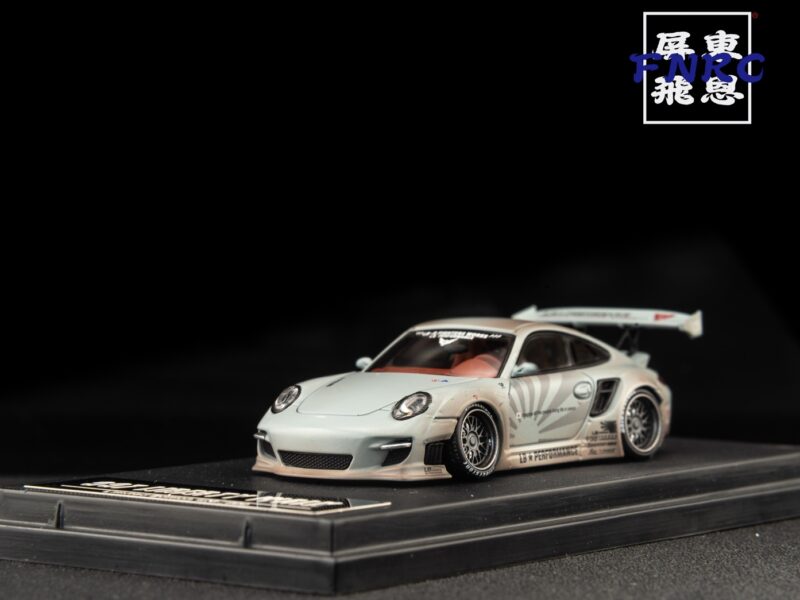 SM 1/64 保時捷 LBWK 997 戰鬥灰