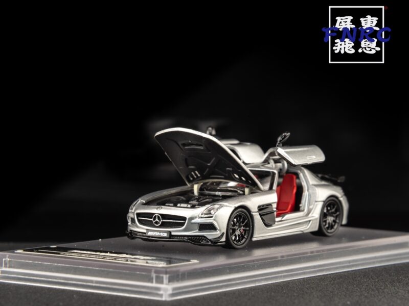 Fine Works 1/64 賓士 SLS AMG BS 銀色