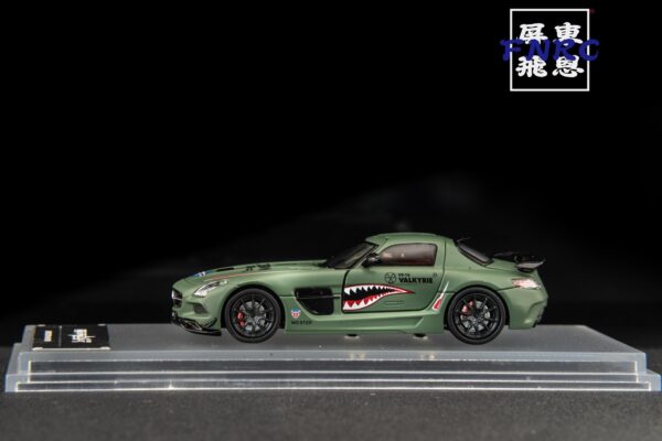 Fine Works 1/64 賓士 SLS AMG BS 零戰綠