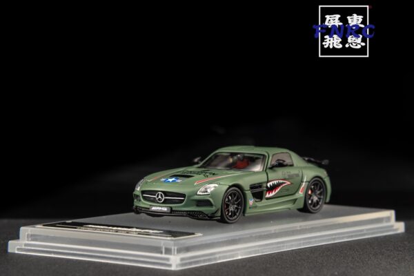 Fine Works 1/64 賓士 SLS AMG BS 零戰綠