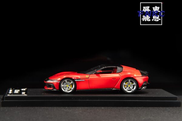 PK 1/64 法拉利 12C Spider 敞篷版 標準紅