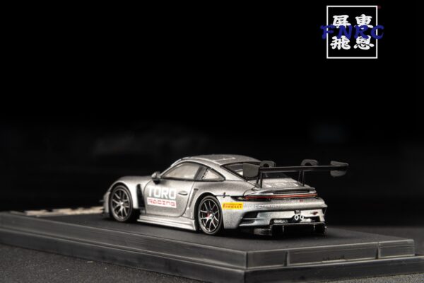 SR 1/64 保時捷 992 GT3 R 啞光銀